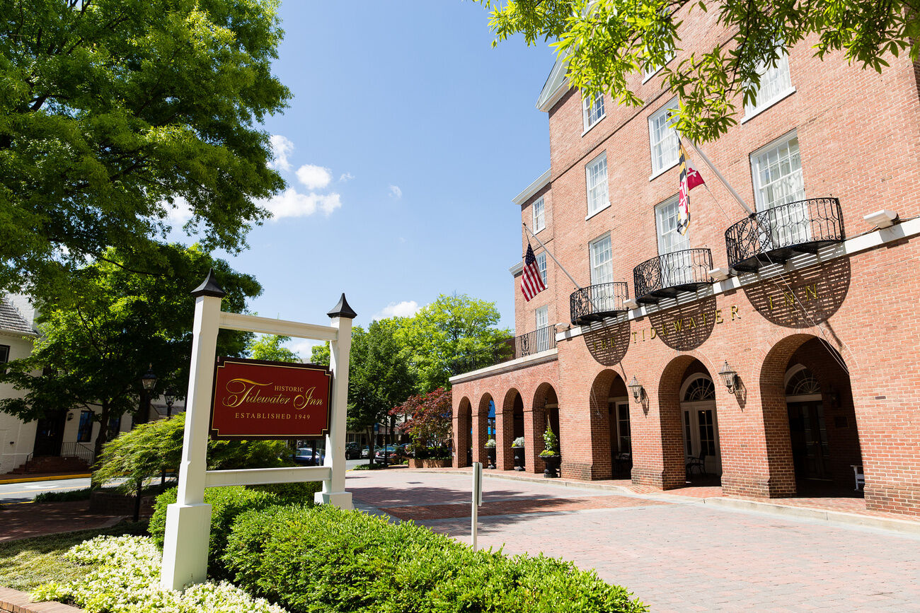 The Tidewater Inn Easton Bagian luar foto