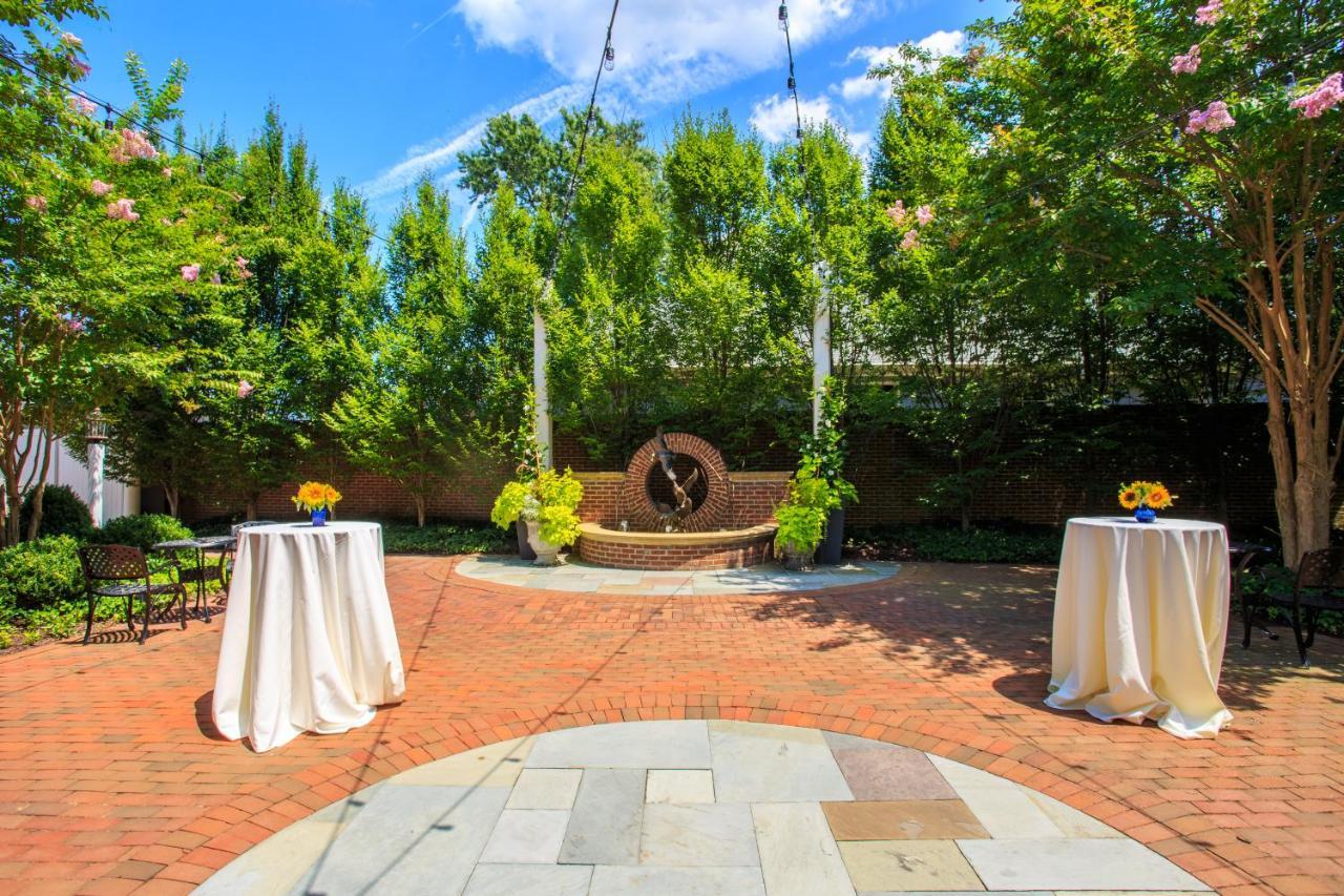 The Tidewater Inn Easton Bagian luar foto